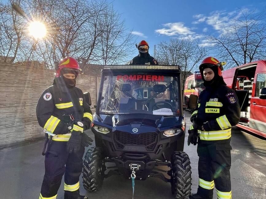 Tehnica noua de interventie in dotarea pompierilor argeseni | imaginea 1