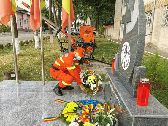 13 Septembrie Ziua Pompierilor din Romania | imaginea 1