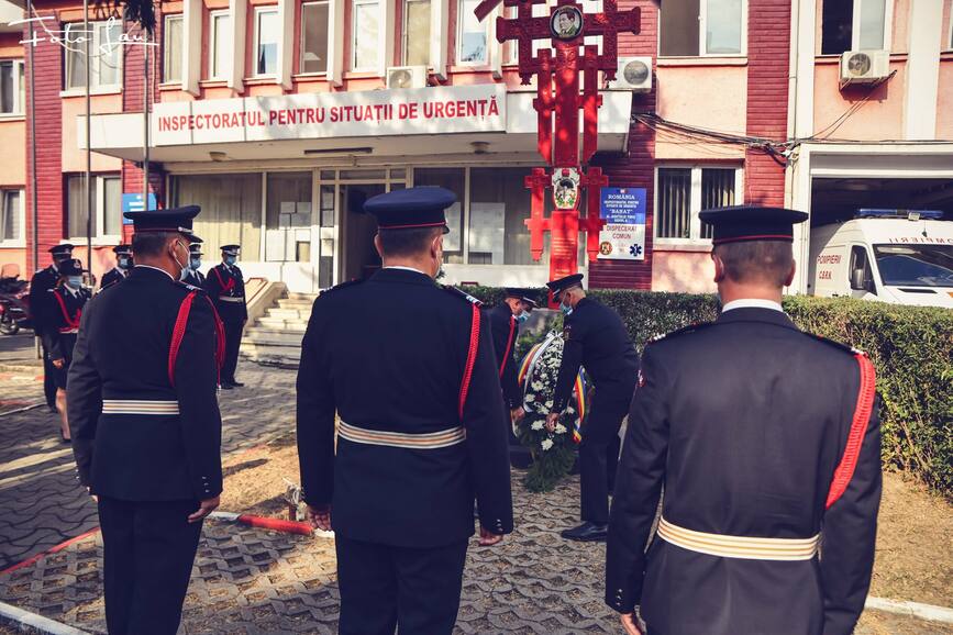 Omagiu inaintasilor care si au sacrificat viata pentru a i salva pe altii | imaginea 1