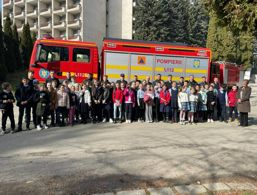 Activitati dedicate comunitatilor  in Saptamana Protectiei Civile | imaginea 1